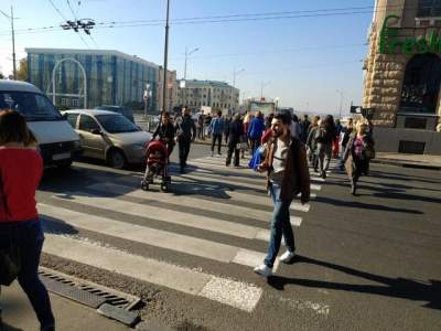 В Харькове почтили память людей, погибших в ДТП на Сумской