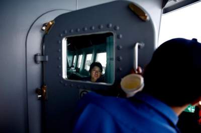 Как служится женщинам в морском флоте Японии. Фото 