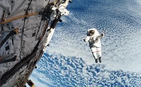 Россияне на МКС выйдут на космическую "прогулку"