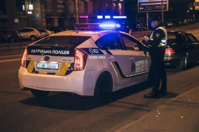 В Киеве BMW сбил пешехода-нарушителя 