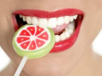 Стоматологи назвали главные советы для сохранения здоровых зубов
