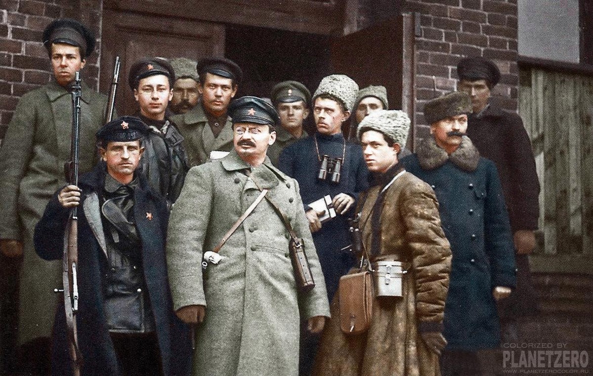 Николай II, Ленин и большевики на исторических снимках в цвете