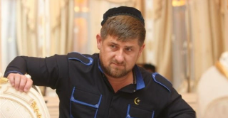 Кадры «пристыженного» Кадырова в Ингушетии «взорвали» соцсети. ВИДЕО