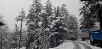 Индию впервые за десять лет засыпало снегом. Фото