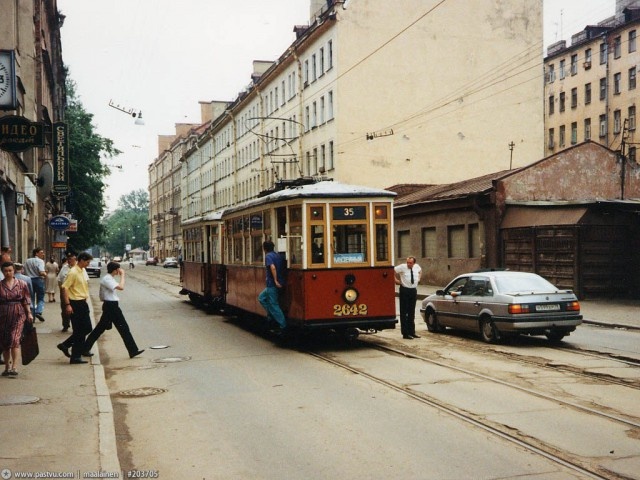 Фотографии Петербурга в 1990-е годы