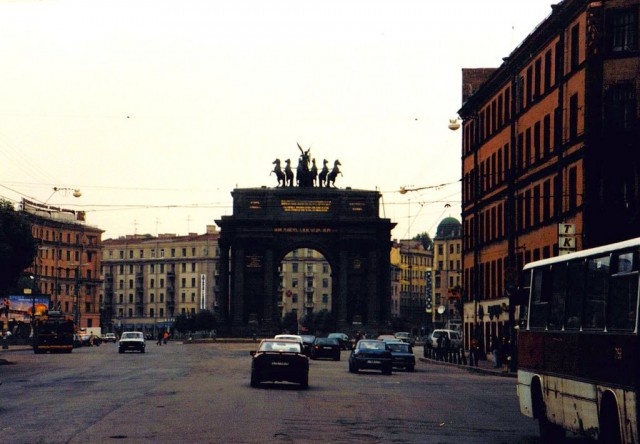 Фотографии Петербурга в 1990-е годы