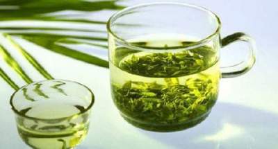 Медики объяснили, почему необходимо регулярно пить зеленый чай