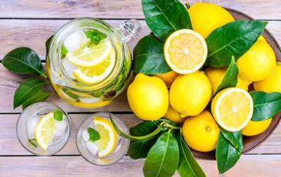 Медики назвали главную опасность лимонов