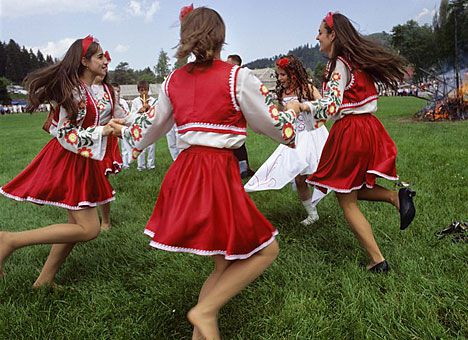 Украинцев заставят плясать под новые налоги 