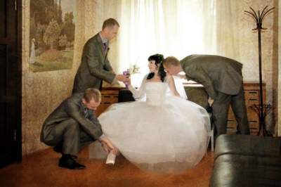 Странные свадебные фотки, которые запомнятся на всю жизнь
