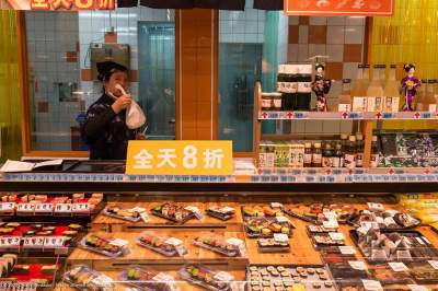 Фотограф показал, какие продукты продаются в китайских супермаркетах. Фото
