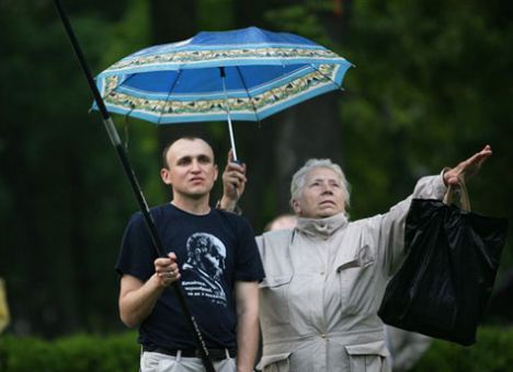 В пятницу по всей Украине дожди и грозы
