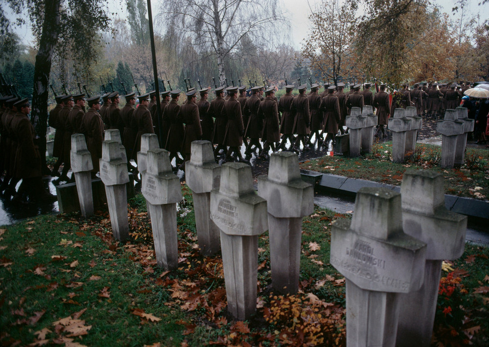 Жизнь Польши начала 1980-х годов на снимках Бруно Барби