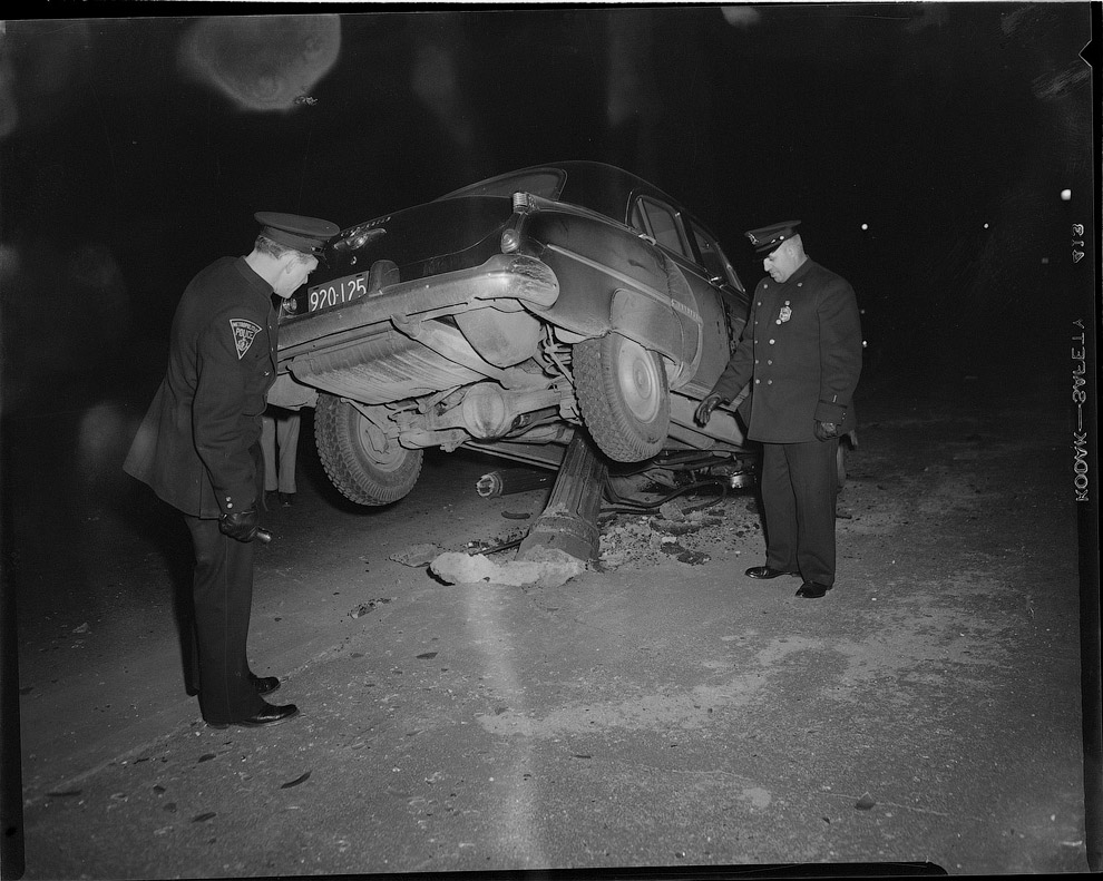 Подборка автомобильных аварий в Америке в 1930—1950 годах