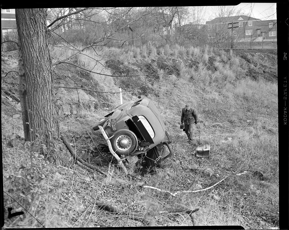 Подборка автомобильных аварий в Америке в 1930—1950 годах