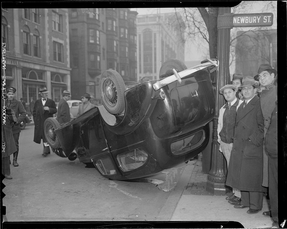 Подборка автомобильных аварий в Америке в 1930—1950 годах