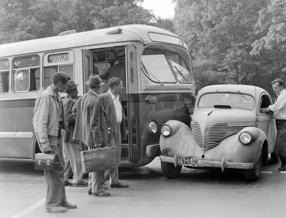 Подборка автомобильных аварий в Америке в 1930—1950 годах