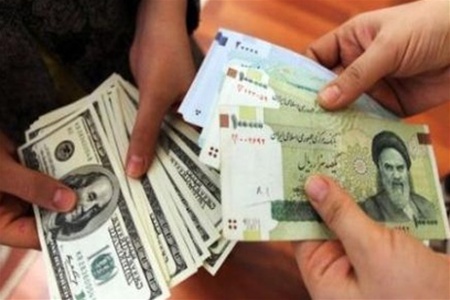 Иранские валютчики объявили войну доллару