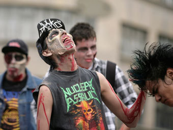 В Нью-Джерси на прогулку вышли десять тысяч зомби