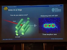 Нобелевская премия по физике присуждена за изучение взаимодействия света с материей