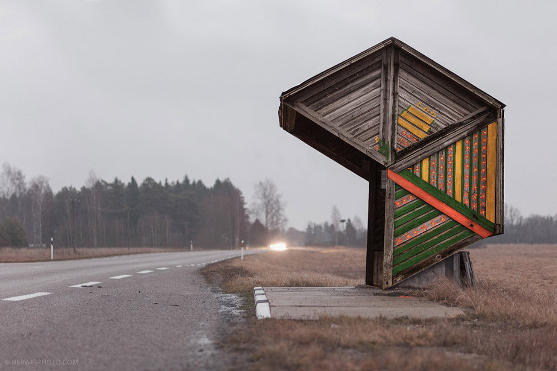 Эпичные автобусные остановки времен СССР. ФОТО