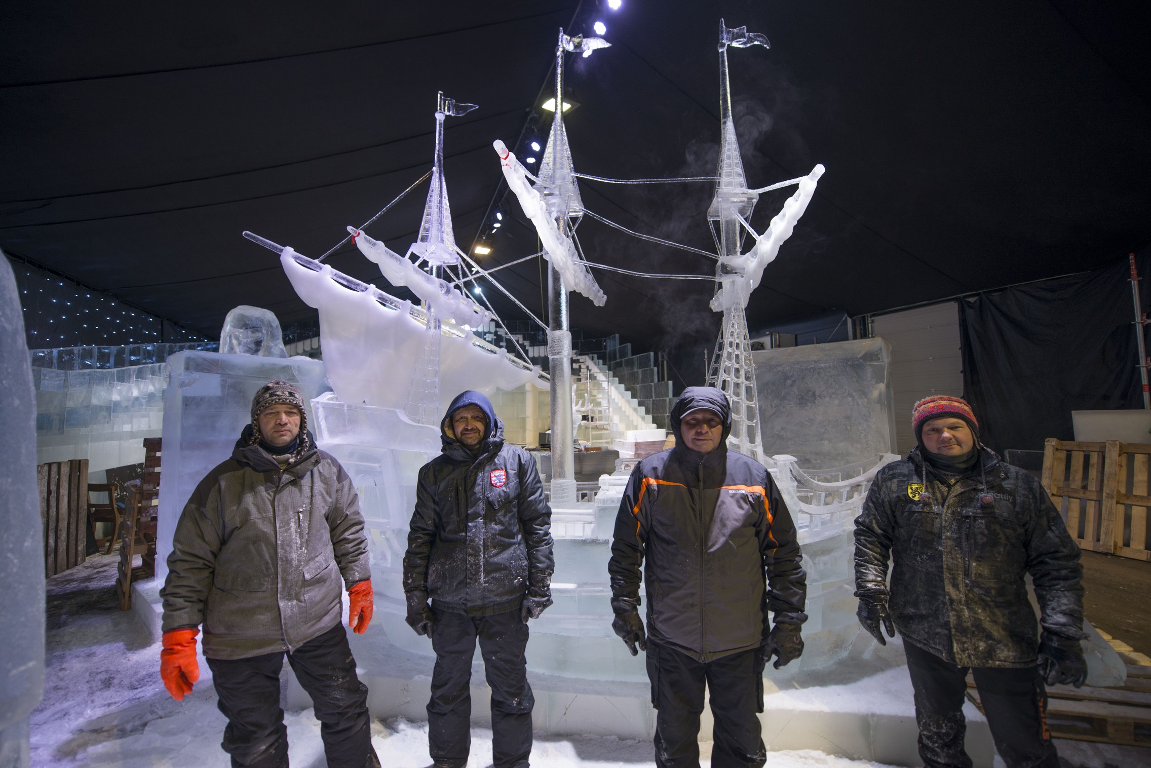 В Брюгге открылась выставка ледяных скульптур. ФОТО