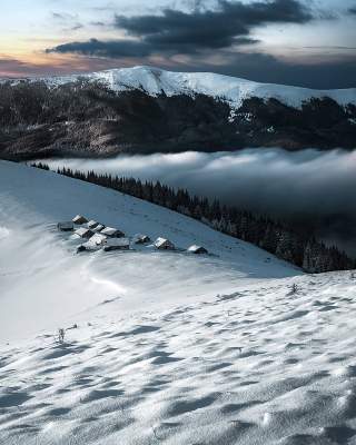 Заснеженная Украина в ярких снимках. Фото