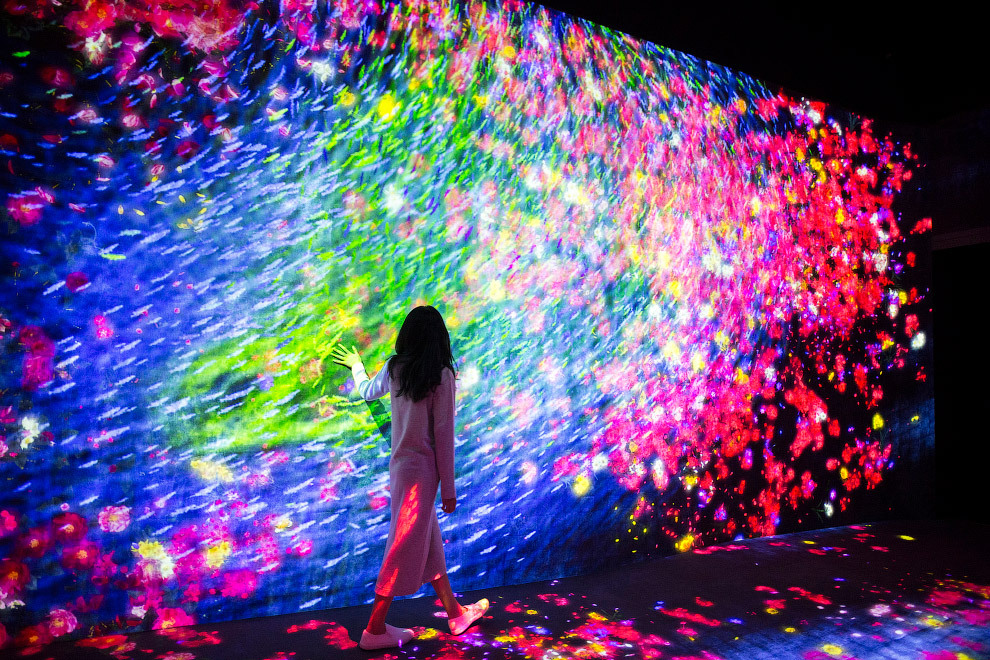 Уникальный музей цифрового искусства в Токио