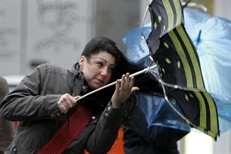 МЧС предупредило украинцев о надвигающемся шторме