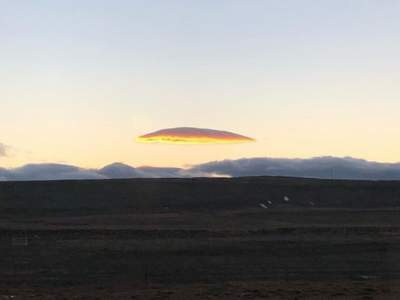 Над Исландией парило облако-«НЛО»