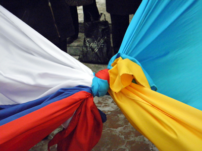 Россияне увидели в Украине примерные спокойные выборы