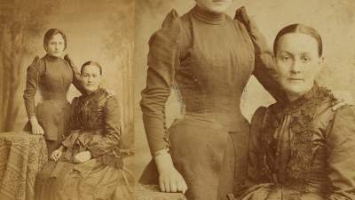 Без фотошопа: как женщины корректировали свои снимки сто лет назад. Фото