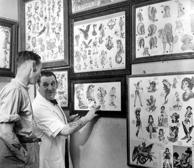 Татуировки британской интеллигенции, дам и работяг в 50-е годы