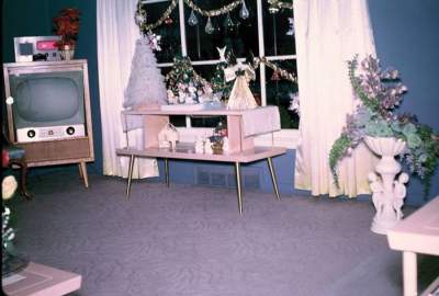 Как украшали дома на Новый год в середине прошлого века. Фото