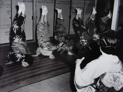 Впечатляющие работы одной из первых японских женщин-фотожурналисток. Фото 
