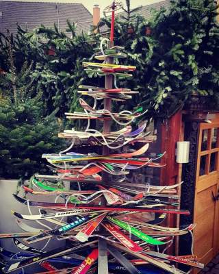 Нестандартные варианты оформления новогодней елки. Фото