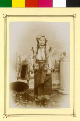В австрийском архиве нашли снимки украинок, сделанные 130 лет назад. Фото