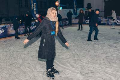 В Киеве продолжает царить новогоднее настроение. Фото