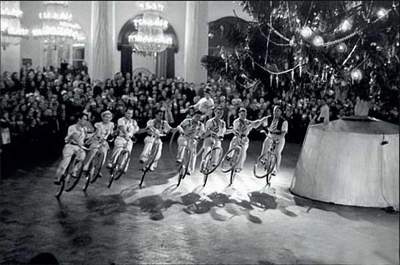Празднование Нового года в эпоху СССР. Фото
