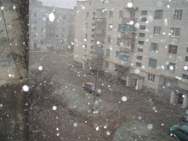 В Украине первый снег вырубил свет в 14 областях