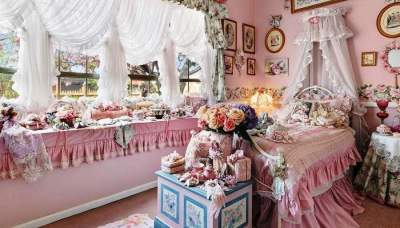 Необычный интерьер самого розового особняка в Мельбурне. Фото 