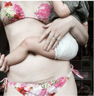 Женщины показали, как выглядят сразу после родов. Фото