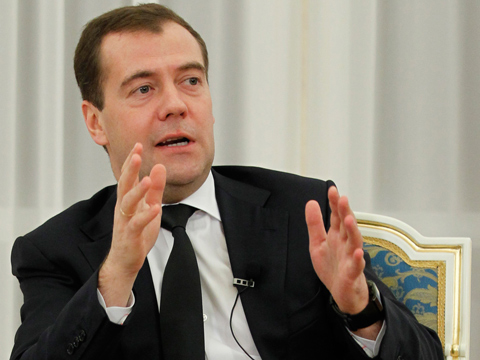 Медведев хочет найти баланс между инфляцией и ростом экономики