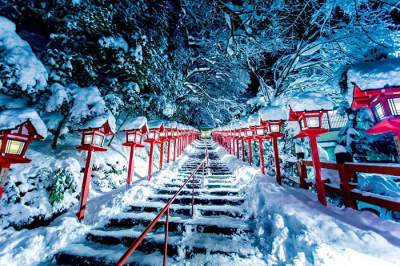 Фотограф показал красоту заснеженного Киото. Фото