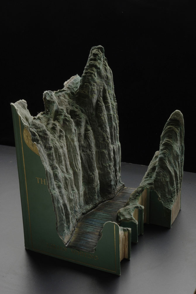 Скульптуры горных пейзажей из книг