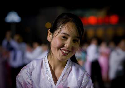 Фотограф показал улыбки жителей Северной Кореи. Фото