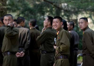 Фотограф показал улыбки жителей Северной Кореи. Фото