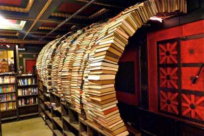 Самые необычные книжные магазины со всего мира. Фото