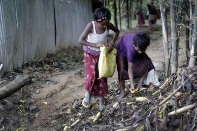 Фотографы показали, как живется обычным людям в Бангладеш. Фото