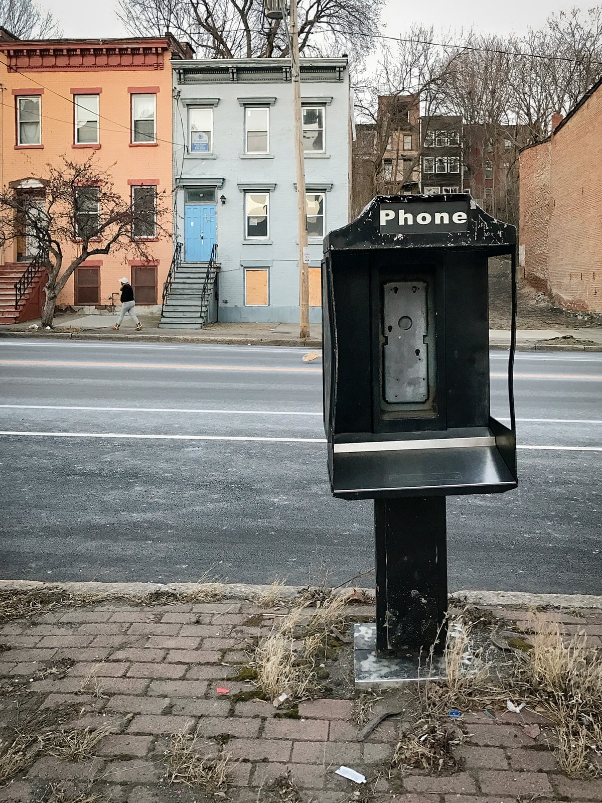 Таксофоны на улицах Нью-Джерси, снятые на iPhone